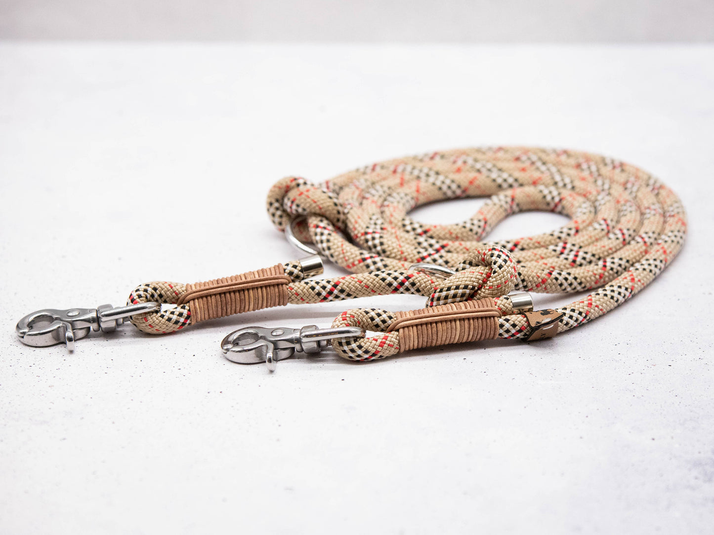 Laisse pour chien Dew en cuir Fawn Berry