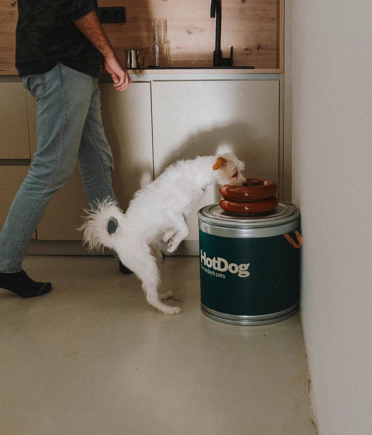 Bidon pour aliments pour animaux